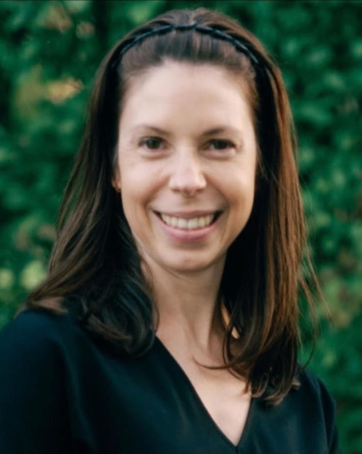 Dr. Maria Pribis headshot